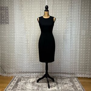 🖤 Calvin Klein Black Bodycon Sheath Dress – Size 4